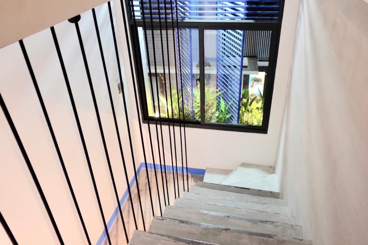 Uri House, 1- 2 Bedroom Tourism Apt, 5' Walk Dragon Bridge Da Nang Esterno foto